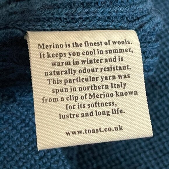 TOAST Blue Knit Fine Merino Wool Neck Warmer/Scarf is New without Tags! One Size - Picture 4 of 4